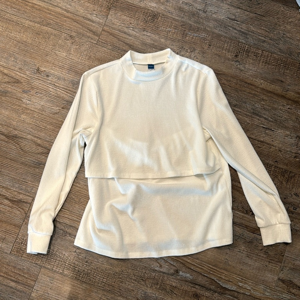 Old Navy ribbed cream maternity nursing sweater
